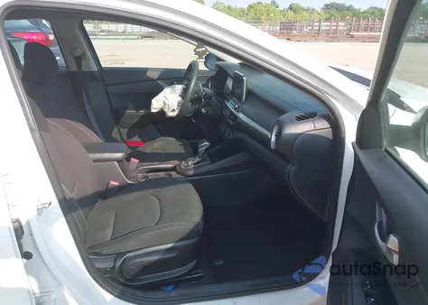 2020 Kia Forte Lxs из США, поврежденный, VIN 3KPF24AD1LE214116